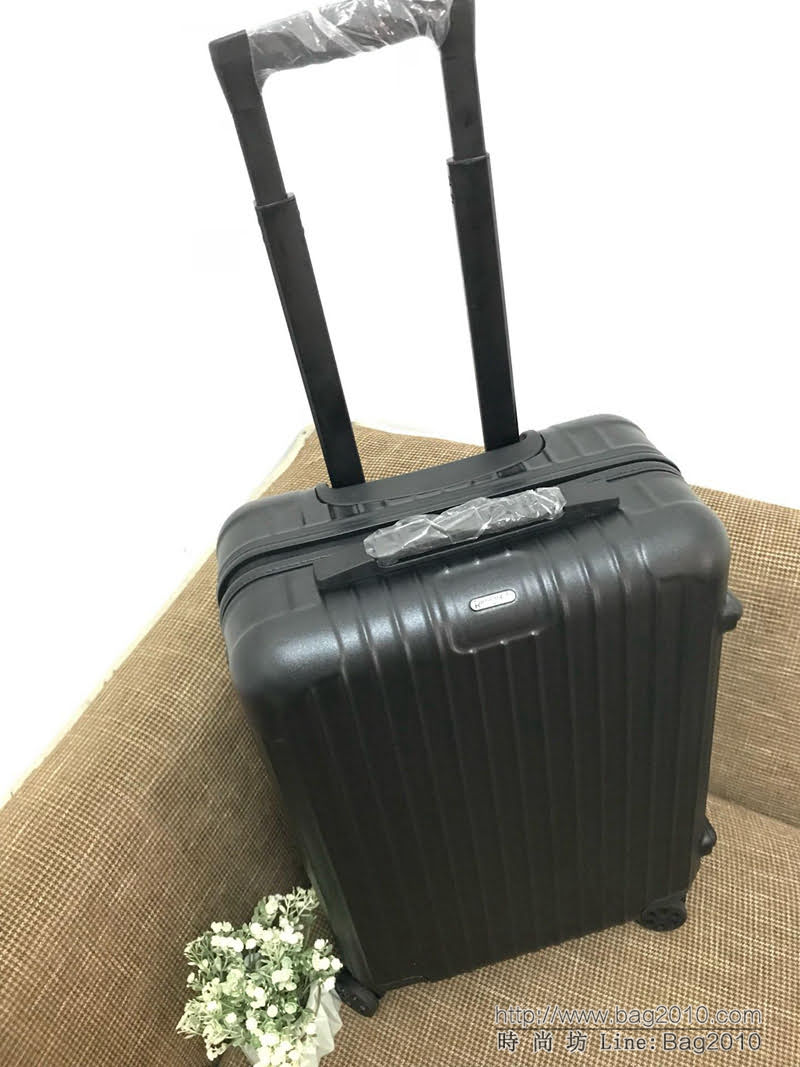 RIMOWA日默瓦 拉杆箱/拉箱 pc+鋁鎂合金 經典classic系列 明星同款 8055 限量20寸登機箱  xbt1096